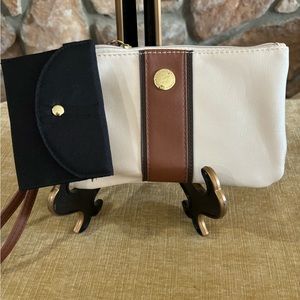 NWOT Stone & co wristlet